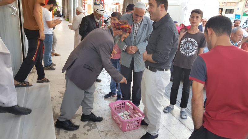 Arakan Müslümanları için Yardım Toplandı