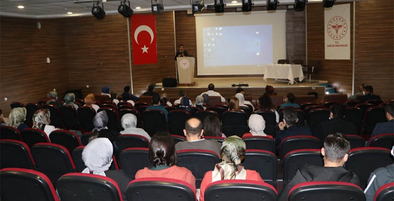 BDH’DE 1. BASINÇ YARALARI SEMPOZYUMU DÜZENLENDİ