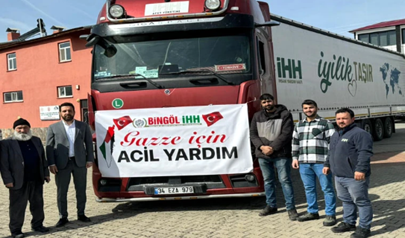 BİNGÖL İHH'DAN GAZZE'YE 4 TIR YARDIM