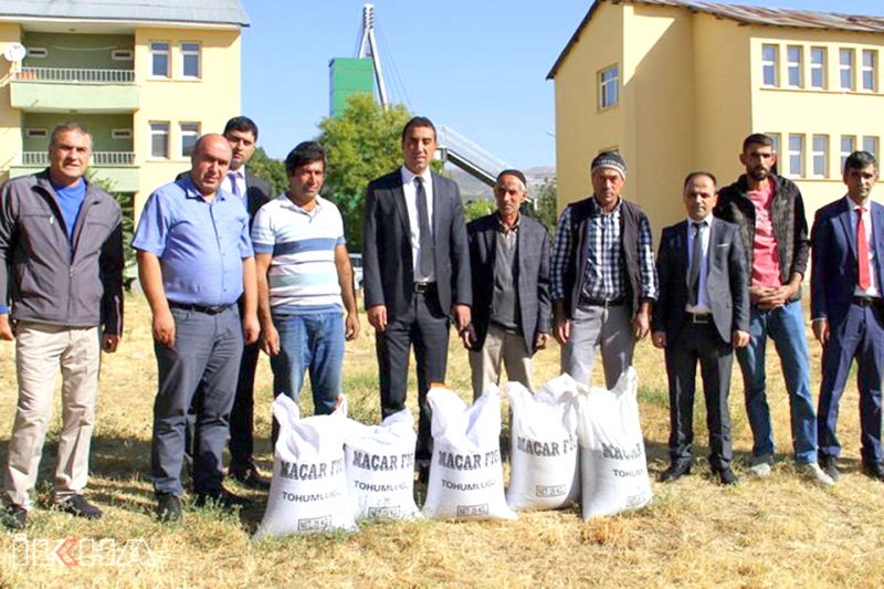 Bingöl’de Çiftçilere Tohum Desteği