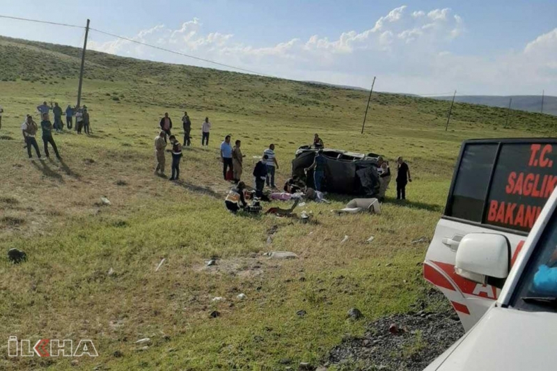 Bingöl’de kaza: 2 ölü, 3 yaralı