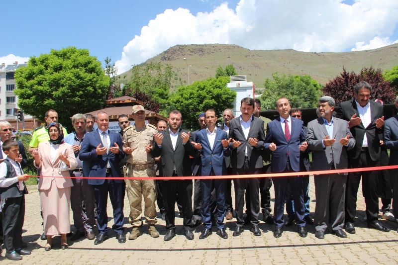 BİR YILIN EMEĞİ SERGİLENDİ