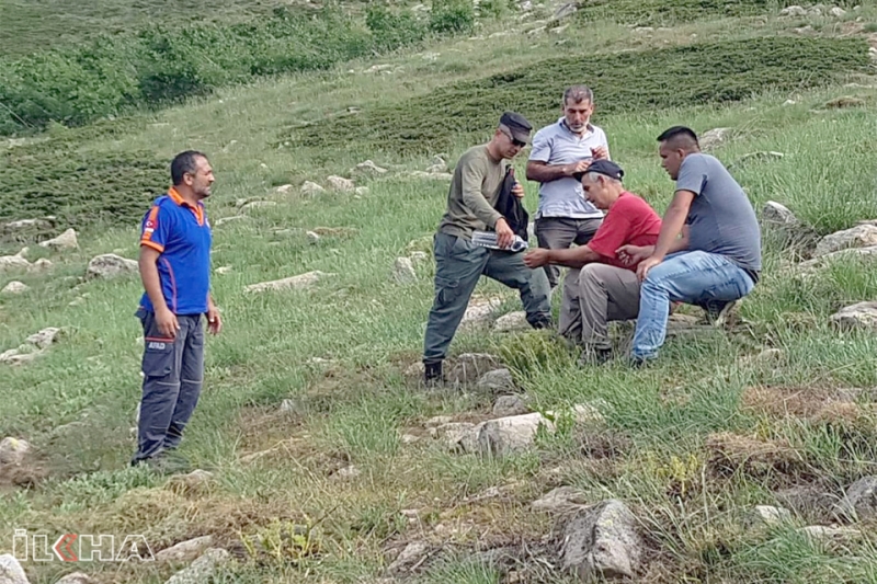 Dağdan Yuvarlanan Şahsı AFAD Ekipleri Kurtardı