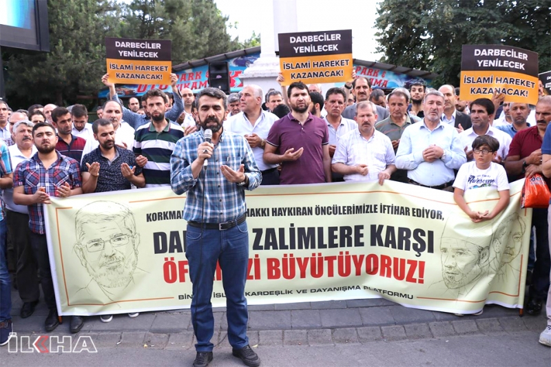 "Firavunlara Karşı Musalarla Beraber Olmamız Lazım"     