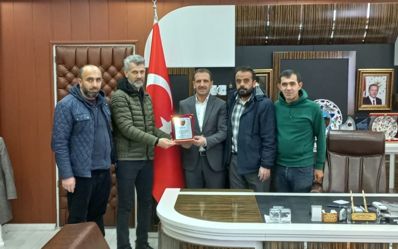 GENÇLERBİRLİĞİ’NDEN BAŞKAN YILDIZ’A PLAKET