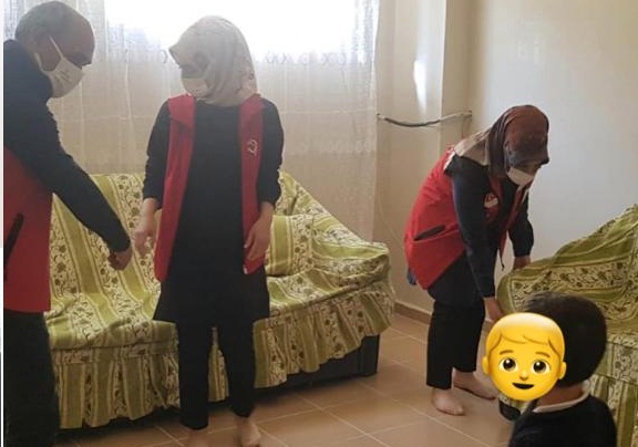 İhtiyaç Sahibi Aileye Bayram Hediyesi