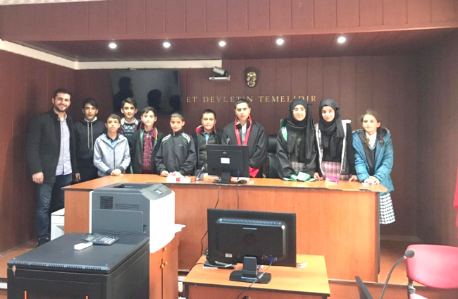 İmam Hatip’ten “Okul Komşuları” Etkinliği   