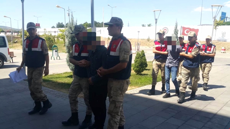 Jandarma Hırsızlara Göz Açtırmadı     