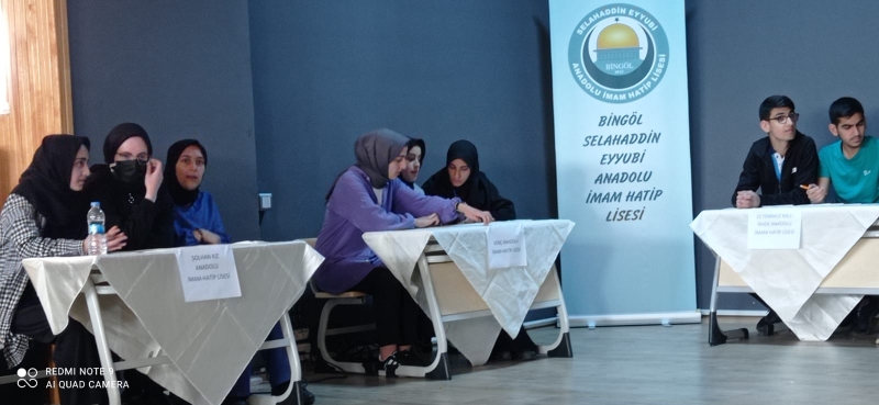 KIZ ANADOLU İMAM HATİP LİSESİ İL ÜÇÜNCÜSÜ OLDU