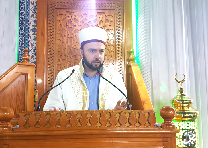 “Kur’an Güneşinin Doğduğu Gece: Kadir Gecesi”