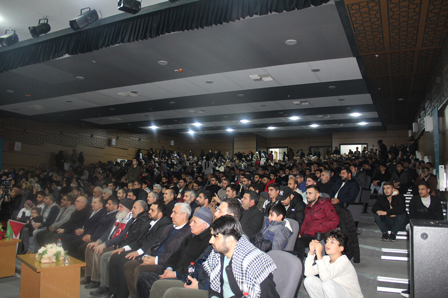 "MEKKE FETHİNDEN KUDÜS’ÜN FETHİNE" KONFERANSI DÜZENLENDİ