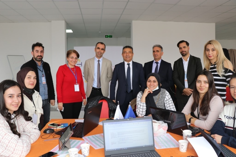 MESLEKİ GELİŞİM ÇALIŞTAYI DÜZENLENDİ   