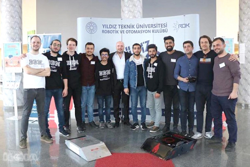 Öğrenciler Robot Yarışında 4. Oldu