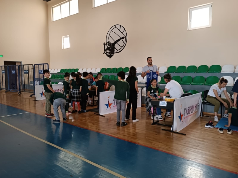 ÖĞRENCİLERE SPORTİF YETENEK TARAMASI YAPILDI