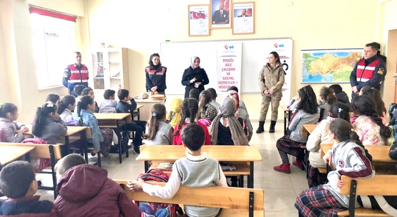 Öğrencilere, Verimli Ders Çalışma Yöntemleri Anlatıldı