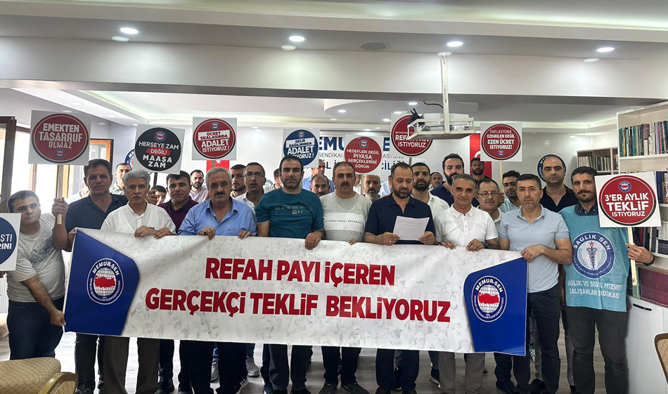 “REFAH PAYI İÇEREN GERÇEKÇİ TEKLİF BEKLİYORUZ”