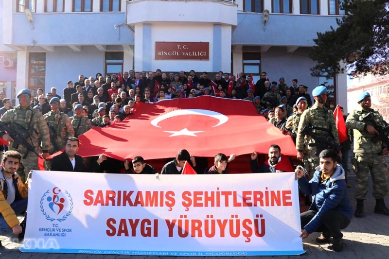 Sarıkamış Şehitlerine Saygı Yürüyüşü Yapıldı     