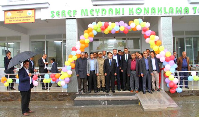 Şeref Meydanı Konaklama Tesisi Açıldı