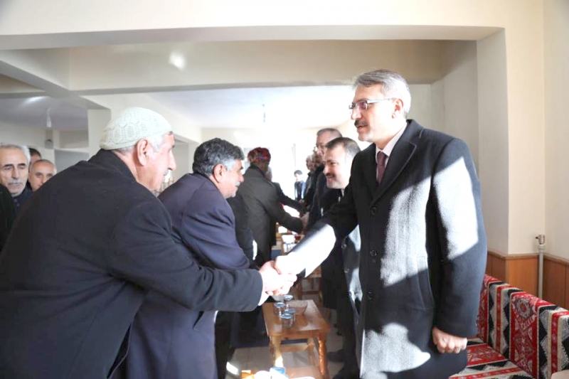 Vali Ekinci’den Taziye Ziyareti
