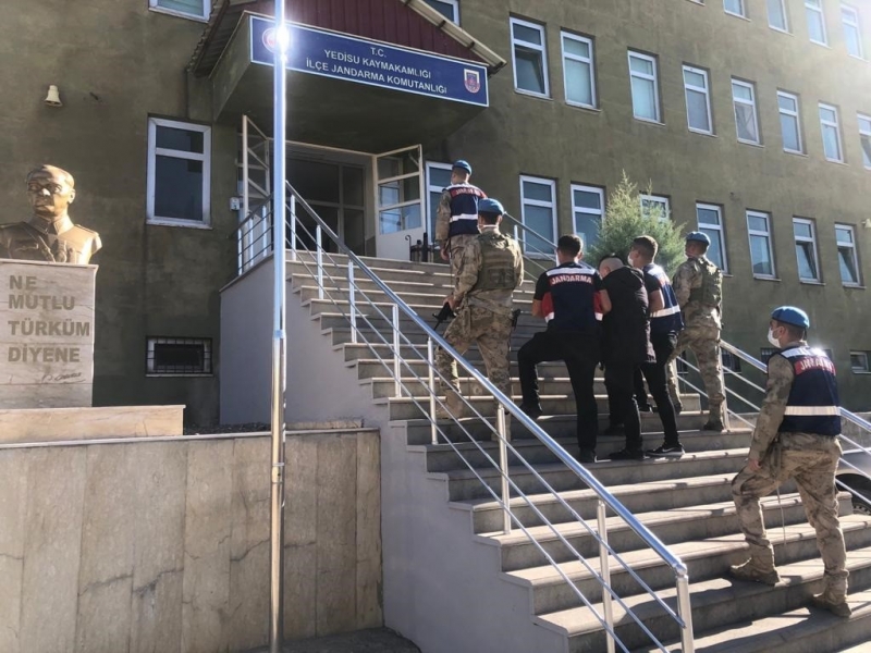 Yedisu’da Aranan Bir Şahıs Çatı Katında Yakalandı